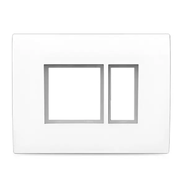 K9 Evoq Cover Plate With Base Frame Matrix 3 Module White, 9303 (Pack of 10) K9 Evoq Cover Plate With Base Frame Matrix 3 Module White, 9303 (Pack of 10)
