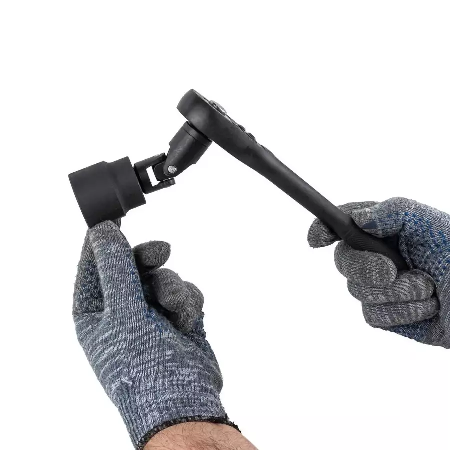 Offer forcekraft-24-pcs-air-sockets-tool-kit-chrome-vanadium-steel-12-inch-127-mm-drive-size-fk-4245b-5mpb FORCEKRAFT 24 Pcs Air Sockets Tool Kit Chrome Vanadium Steel 1/2 Inch (12.7 mm) Drive Size, FK-4245B-5MPB