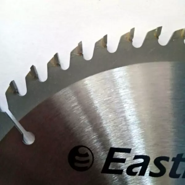 eastman-tct-blade-8-inches-200-mm-diameter-x-254-mm-bore-size-and-60-teeth-for-wood-cutting