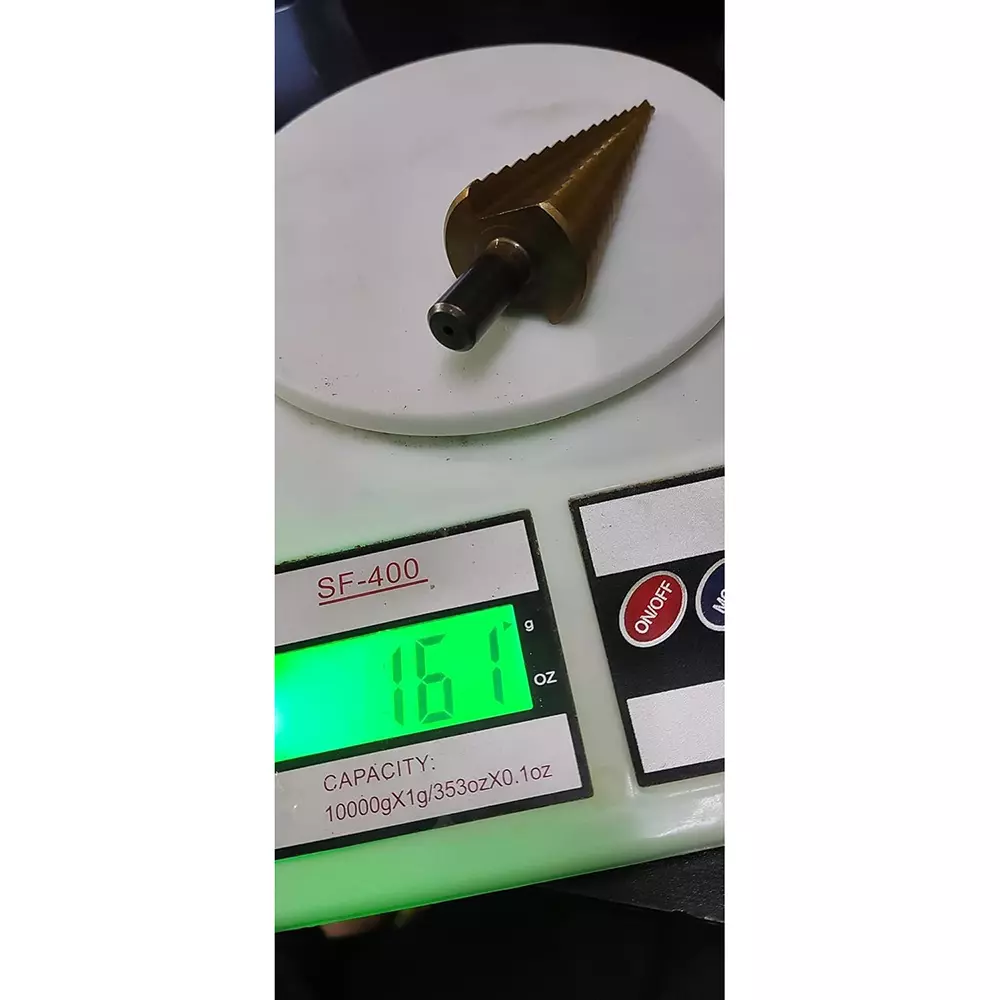 generic-4--32-mm-step-drill-bit-titanium-coated-hss-straight-shank-spiral-flute-for-metal-wood-plastic-04-32mm-drill-set