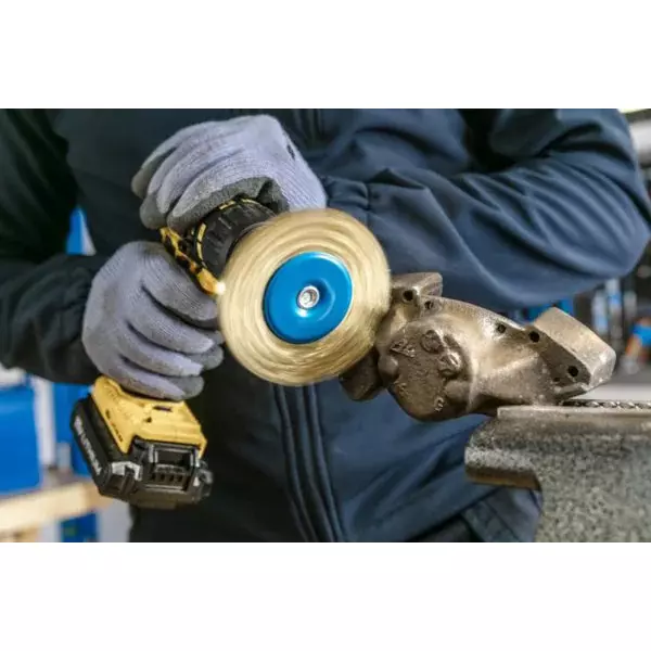 hogert-technik-disc-brush-03-mm-brass-wire-100-mm-diameter-and-8500-rpm-ht7d722