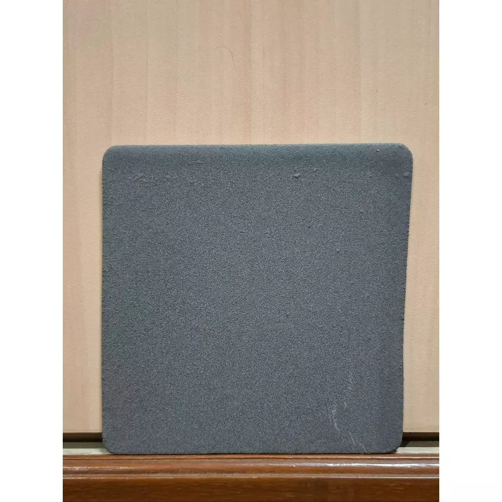 IQSolv UC-555 Rustproof Chemical with VOC Free 1 Kg Bucket Liquid Grey for Interior & Exterior