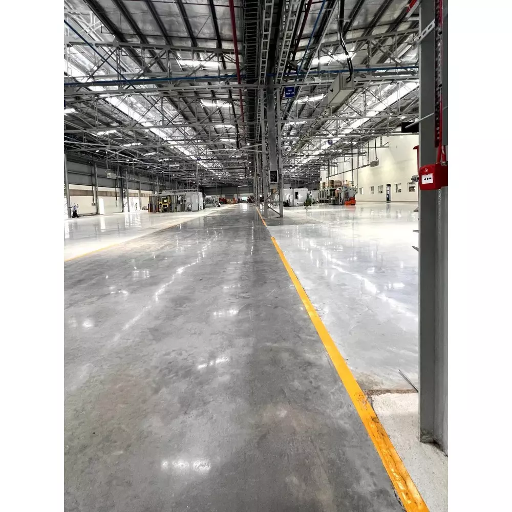 ROCLAND Dry Shake Surface Concrete Floor Hardener 25 Kg Non Metallic 6 Months Shelf Life