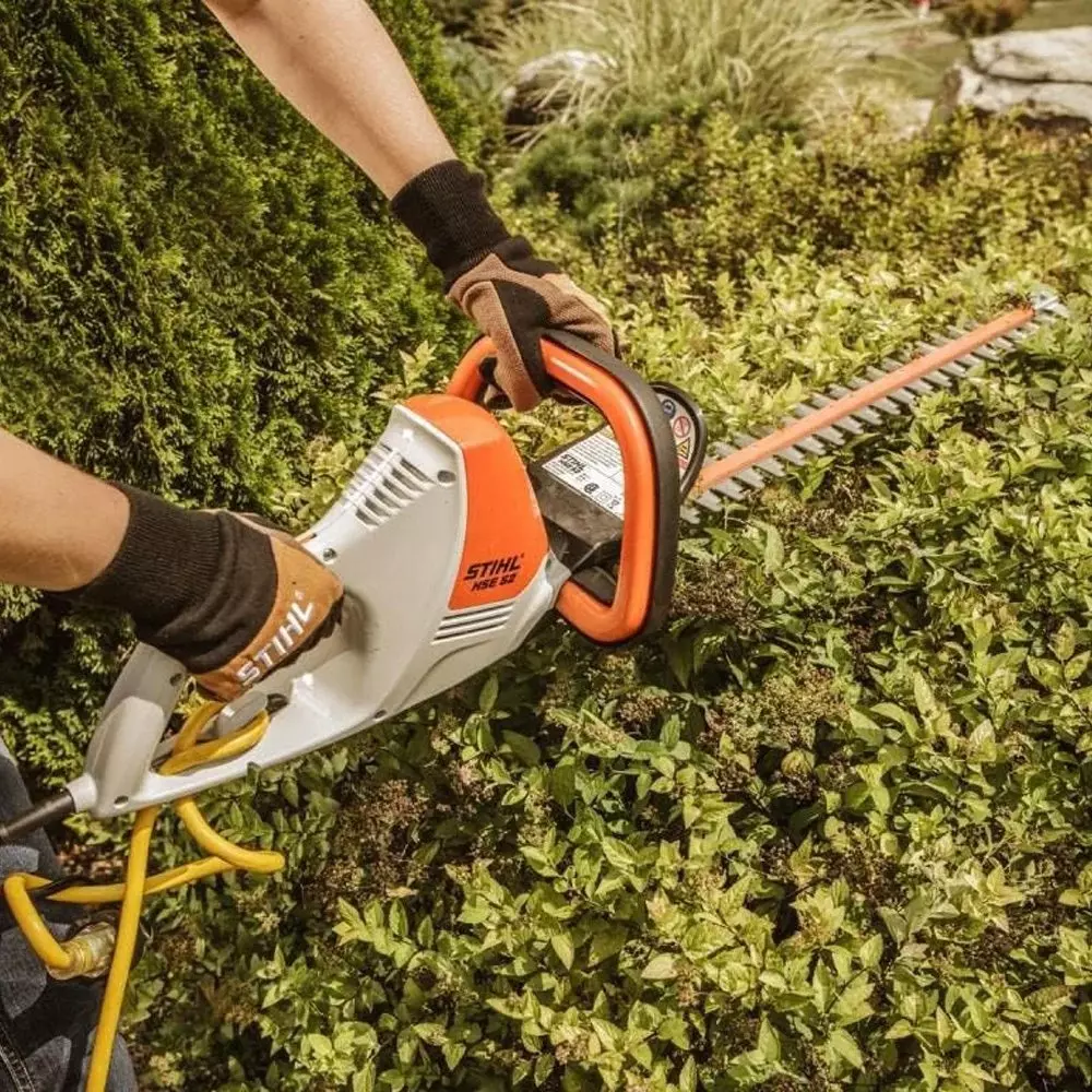 stihl-420-w-electric-hedge-trimmer-18-inch-45-cm-blade-length-and-450-mm-cutting-capacity-hse-42