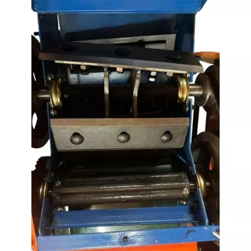 vinspire-1500-1800-kghr-chaff-cutter-machine-with-3hp-motor-conveyor-belt-for-automatic-input