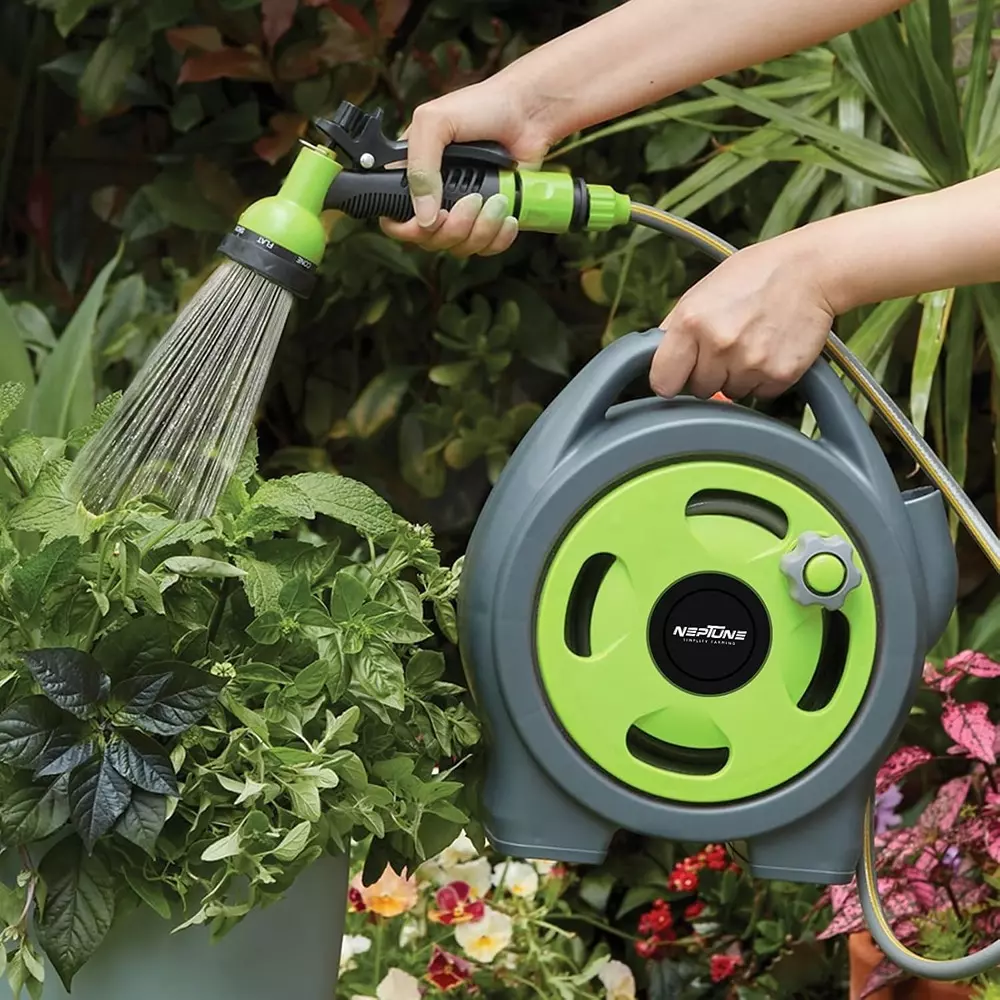 neptune-mini-garden-hose-reel-portable-and-wall-mounted-7-in-1-spray-modes-10-m-hose