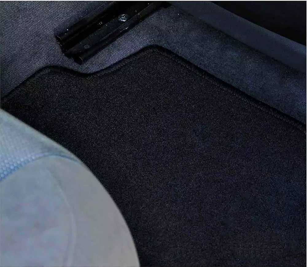 Auto Pearl CMBK125 Polyester Standard Mat for Volkswagen Polo Exquisite (Black)