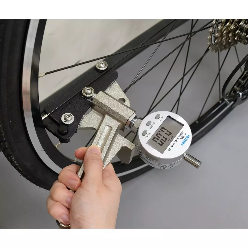 hozan-spoke-tension-meter-185x180x70-mm-outer-dimension-c-738