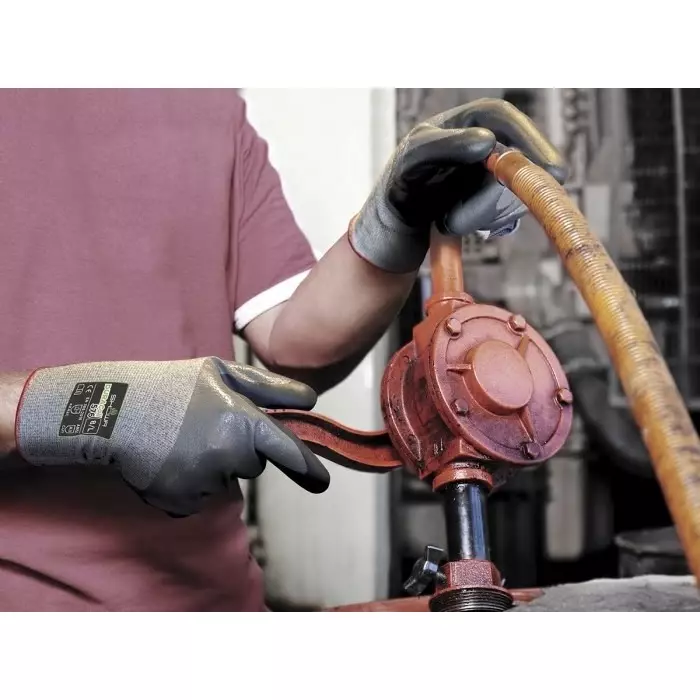 Showa Duracoil Grey HPPE Polyester Cut Resistant Work Gloves Size 9 Nitrile Foam Coating, SHO5764