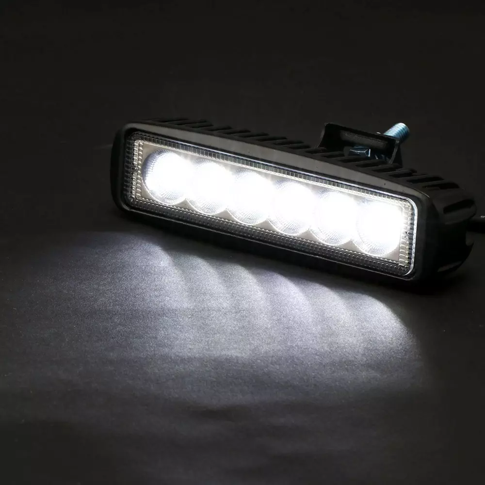 monotaro-work-light-6-led-square-12v-24v-shared-19763197