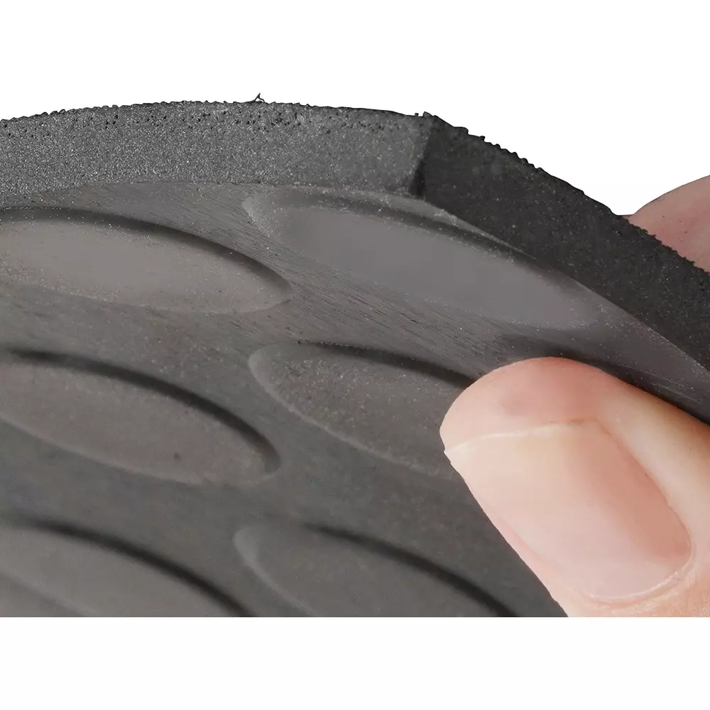 monotaro-loading-bed-mat-for-trucks-approximately-90-recycled-rubber-25071255-roll-of-1-pcs