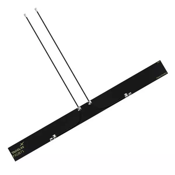 Taoglas 2 W PCB Antennas Embedded Connector, FXUB71.A.54.C.001