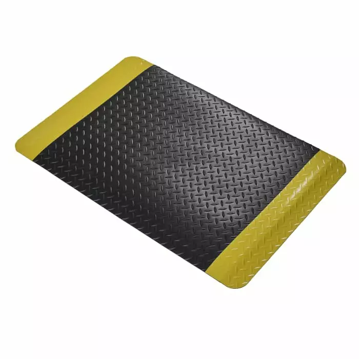 Coba Europe Deckplate Vinyl Anti-Fatigue Mat 0.9 mx1.5 mx15 mm, SD010702