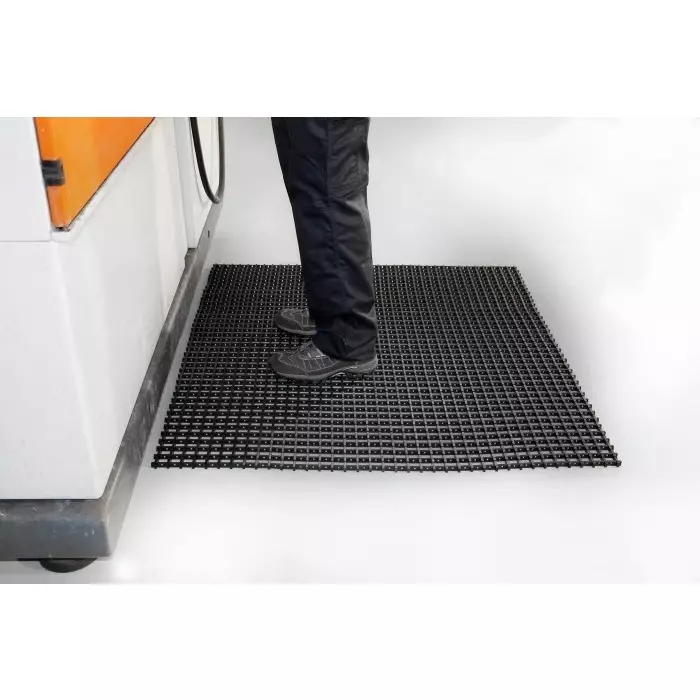 Coba Europe Black Anti-Slip PVC Floor Mat Cross Ribbed Finish 5mx0.6mx12 mm, CS010605