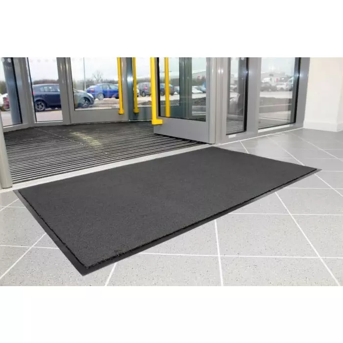 Coba Europe Entra-Plush Entrance Mat Cutpile Indoor Use Grey 0.9m 1.5m 7 mm +15%/-10%, PP060002