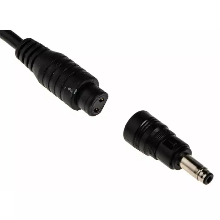 RS Pro Car Charger 11 to 16 V DC Input 19 V DC Output Plug In 4.7 A