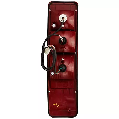 uno-minda-tail-light-assembly-for-tata-sumo-victa-tl-65018