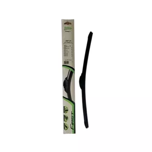 Valeo First Flat Wiper Blade 475 mm Length for Automotive Industry, 589244