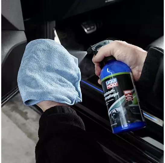 liqui-moly-plastic-deep-treatment-spray-bottle-500-ml-23003