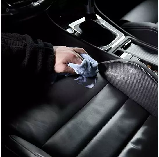 liqui-moly-leather-care-bottle-250-ml-23012