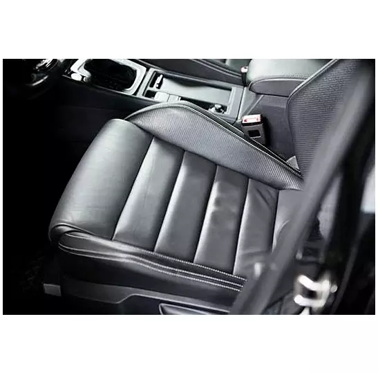 liqui-moly-leather-care-bottle-250-ml-23012
