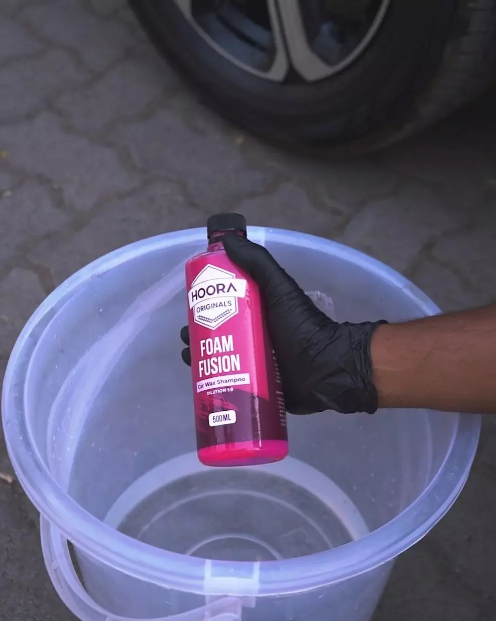 hoora-500-ml-foam-fusion-car-shampoo-premium-thick-foam-blend-of-natural-waxes-ph-balanced-liquid-for-cars-and-bikes