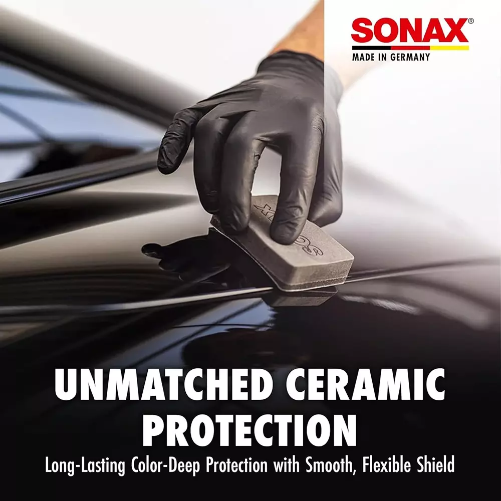 sonax-profiline-hybrid-coating-cc-one-includes-4-applicators-with-si-carbon-technology-and-super-hydrophobic