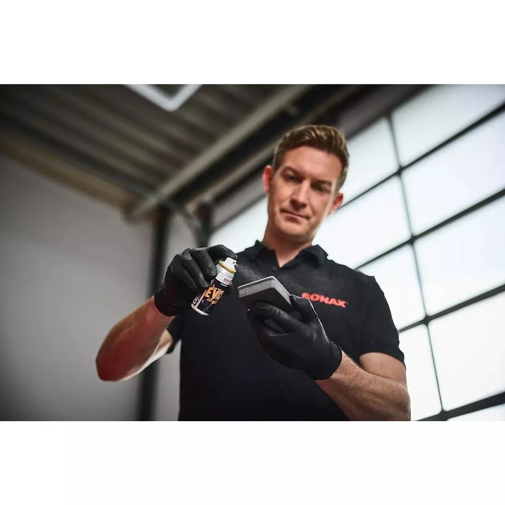 sonax-profiline-professional-2-component-ceramic-coating-system-basecoat-glosscoat-with-4-applicators