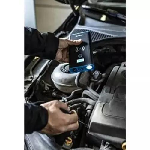 hogert-technik-lithium-jump-starter-kit-with-10-w-wireless-charger-400-a-inrush-current-and-800-a-peak-current-ht8g623