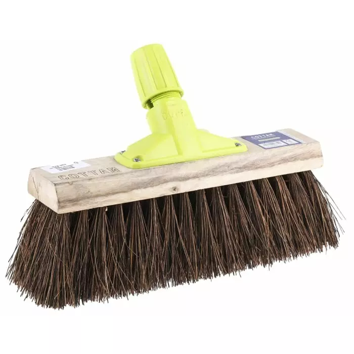 Cottam Broom Red With Bassine Cane Bristles for Industrial Yard, 674263