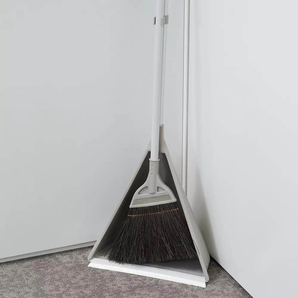 monotaro-broom-dustpan-set-stand-type-gray-broom-26-mm-dustpan-210-mm-length-black-fern-1-kit