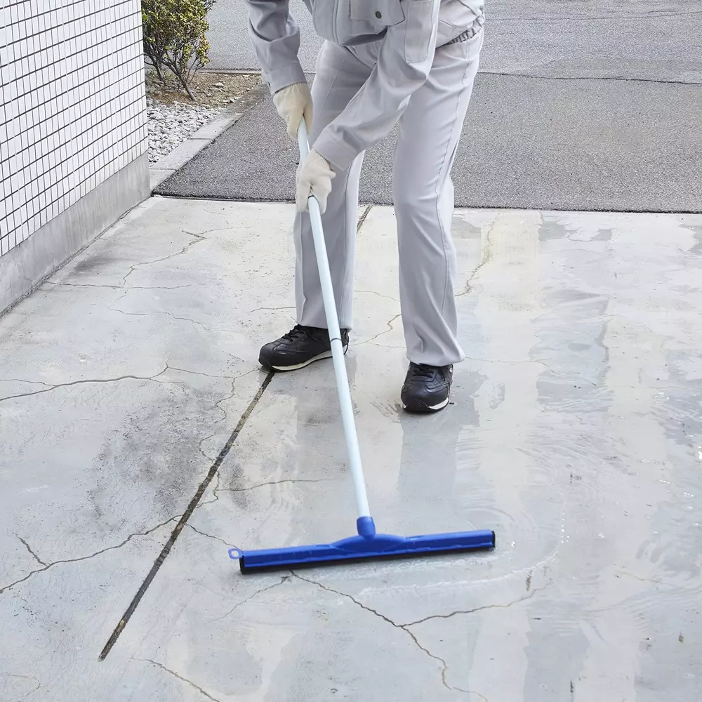 monotaro-wiper-drainer-1200-mm-length-8531792-1-kit