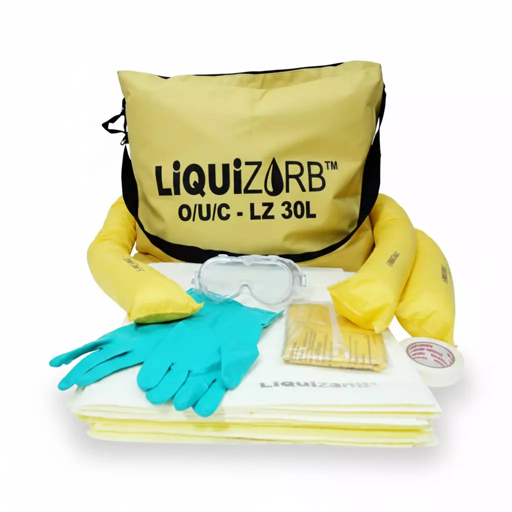 Liquizorb Chemical Spill Kit Bag 30 L Capacity Matty Cloth Green & Black for Indoor & Outdoor Use