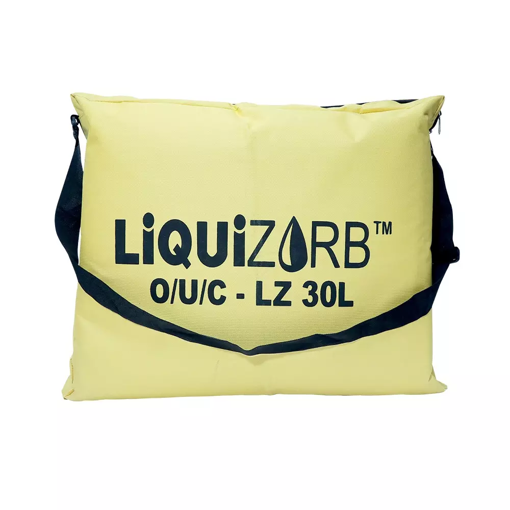 Liquizorb Chemical Spill Kit Bag 30 L Capacity Matty Cloth Green & Black for Indoor & Outdoor Use