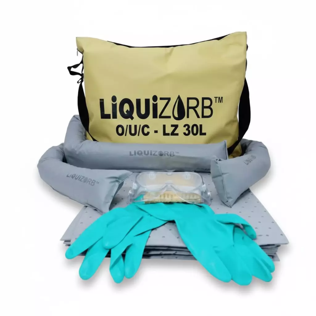 Liquizorb Universal Spill Kit Bag 30 L Capacity Matty Cloth Green & Black for Indoor & Outdoor Use