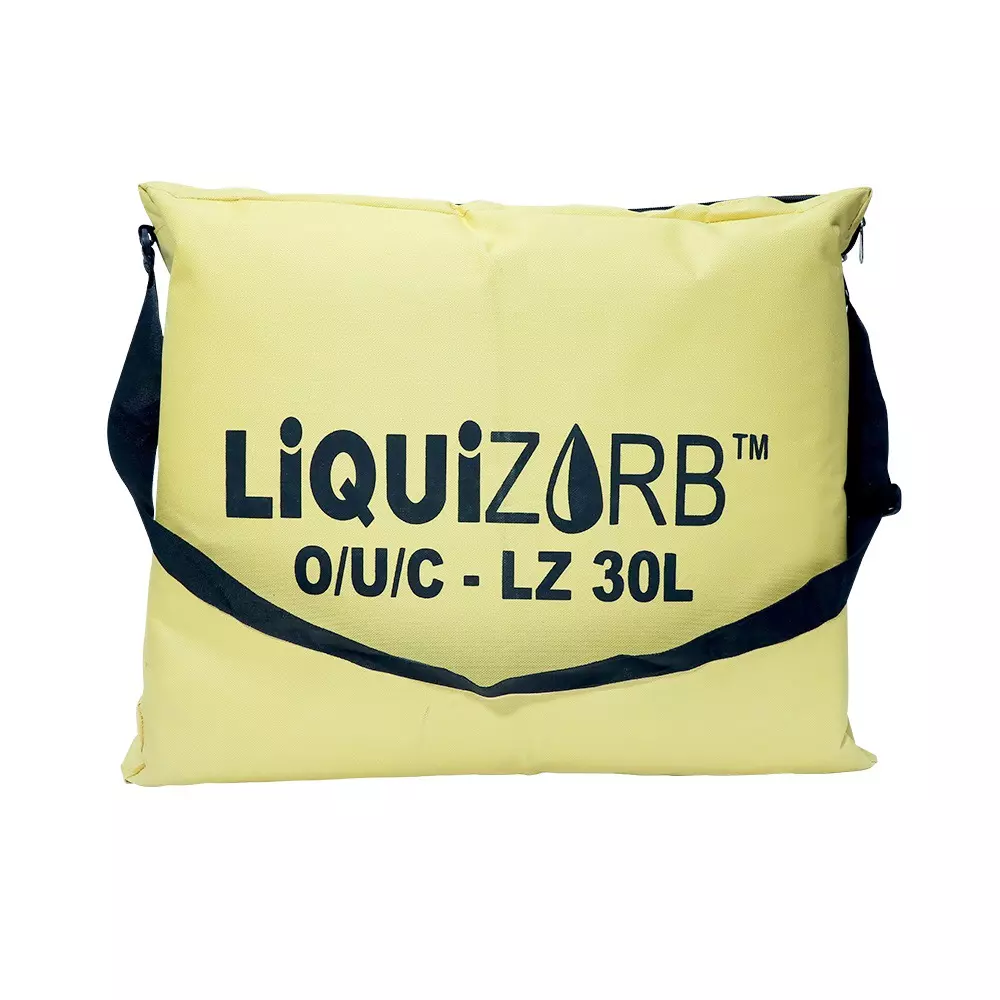 Liquizorb Universal Spill Kit Bag 30 L Capacity Matty Cloth Green & Black for Indoor & Outdoor Use