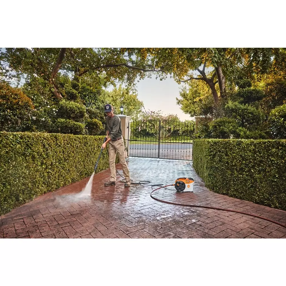 Stihl Cordless Pressure Washer 36 V 270 L/H 125 Bar, REA 100 Plus