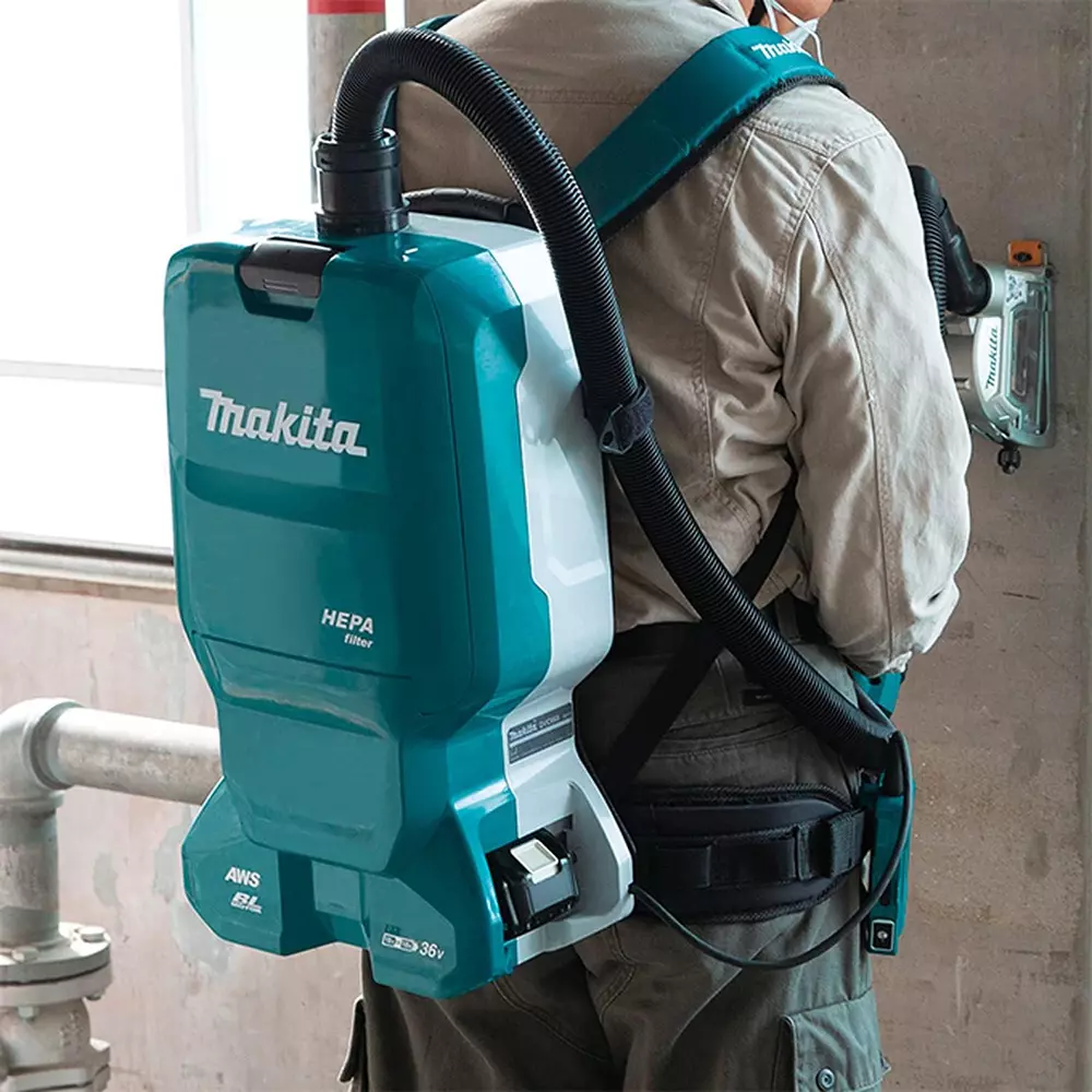 Makita DVC665Z Battery Powered Vacuum Cleaner (Without Battery & Charger)