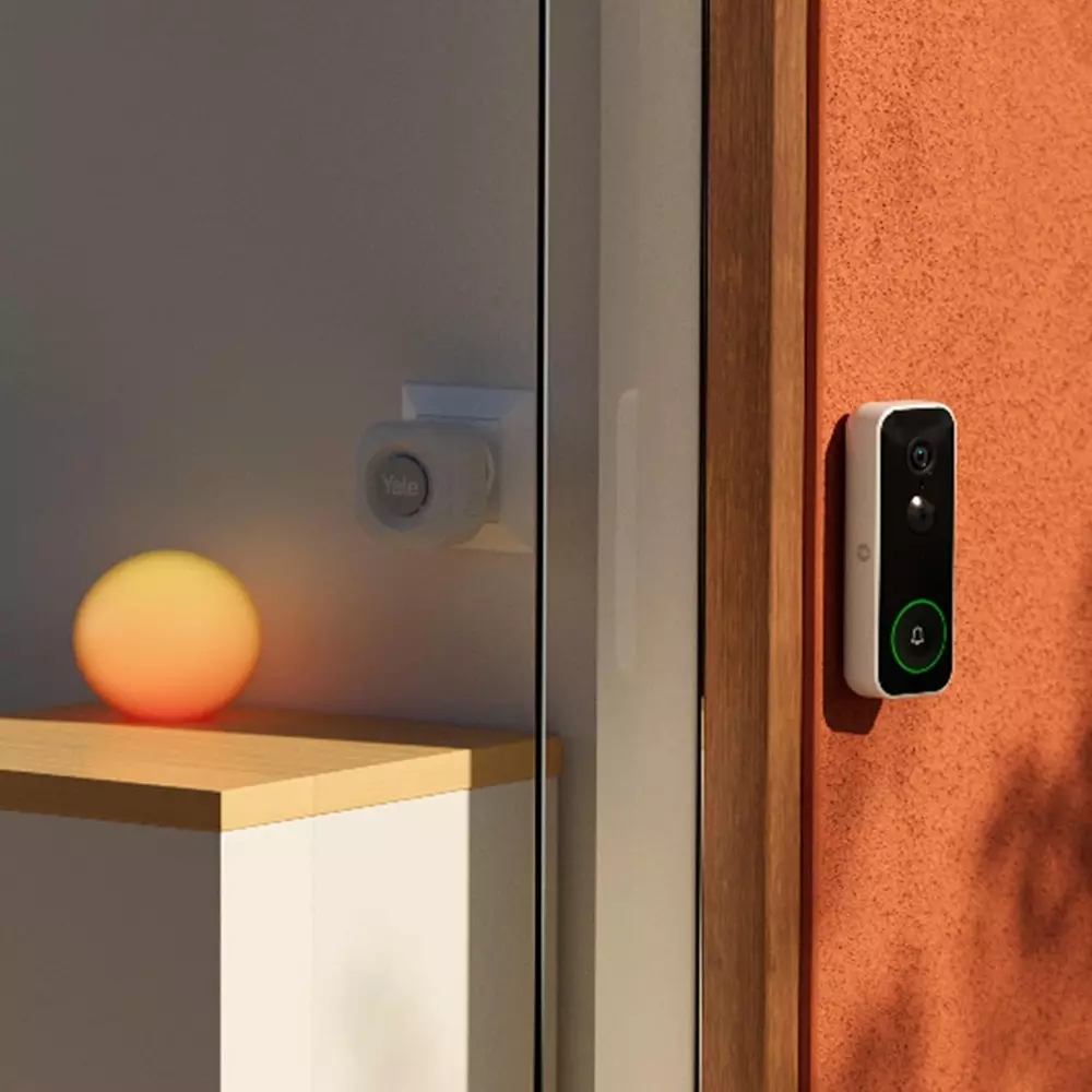 YALE Smart Doorbell & Chime 2 W Speaker Power 7 Different Sound White