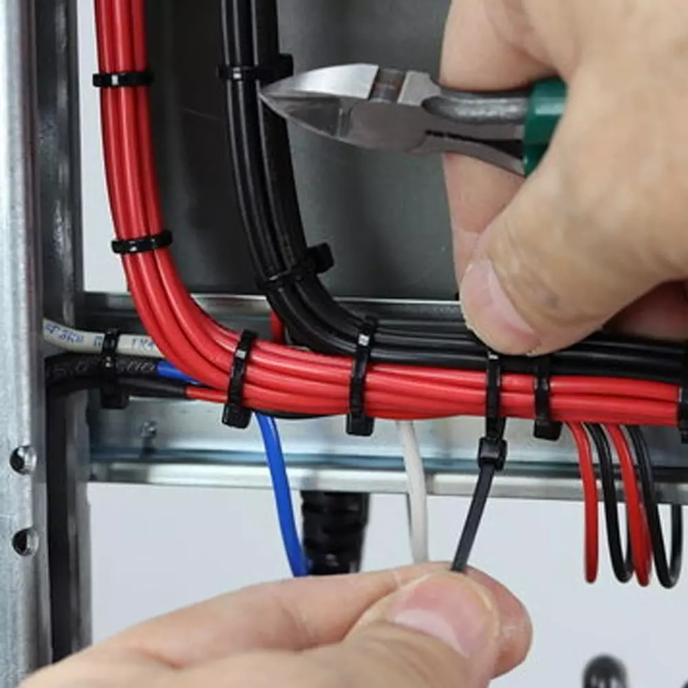 generic-self-locking-cable-ties-nylon-450x8-mm-black-ctn001-1-pack-of-50