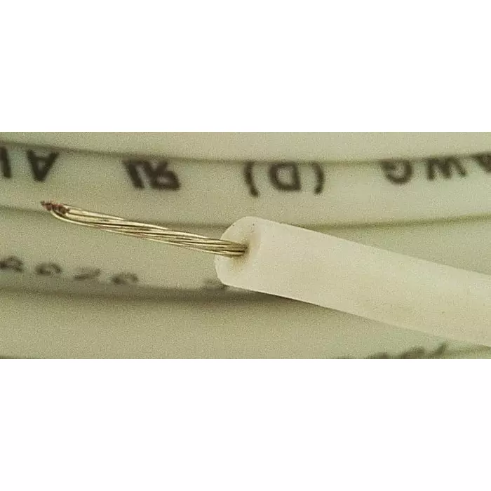 alpha-wire-single-core-hook-up-wire-033-mm-nominal-area-white-30-m-length-392245-wh005