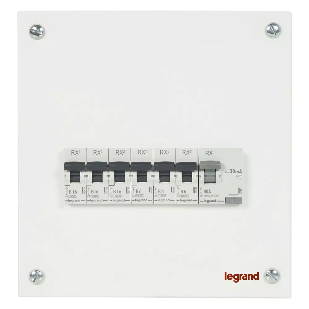 Legrand SPN Distribution Board Dizly 6 Way IP42, 402365