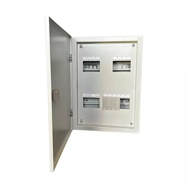 GM 4 Way Double Door Distribution Board Triple Pole Neutral IP42 Rated White, 0823