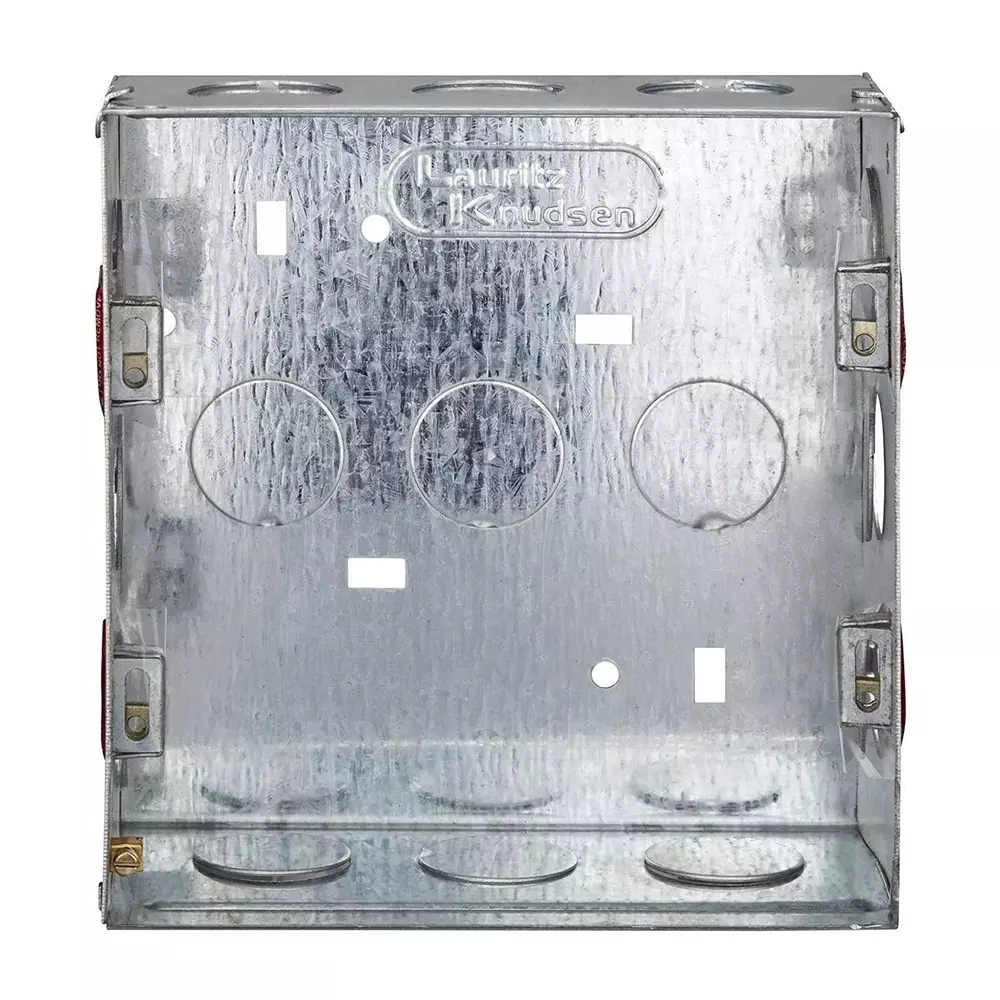 L&T [ Lauritz Knudsen ] Engem Square GI Metal Box 8 Modular 131 x 136 x 58 mm Size, CB93208WM00