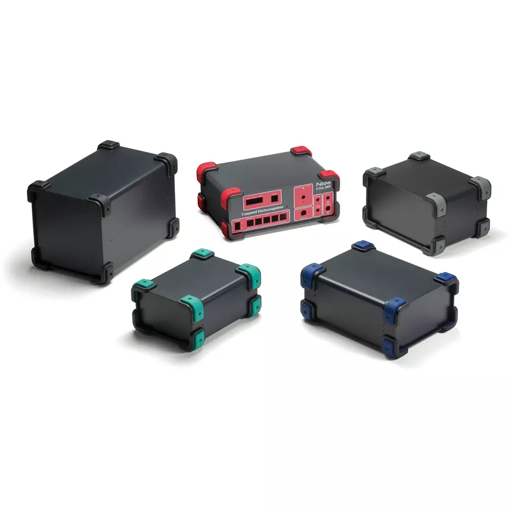 takachi-aluminum-case-with-corner-guard-ucg26-10-18be