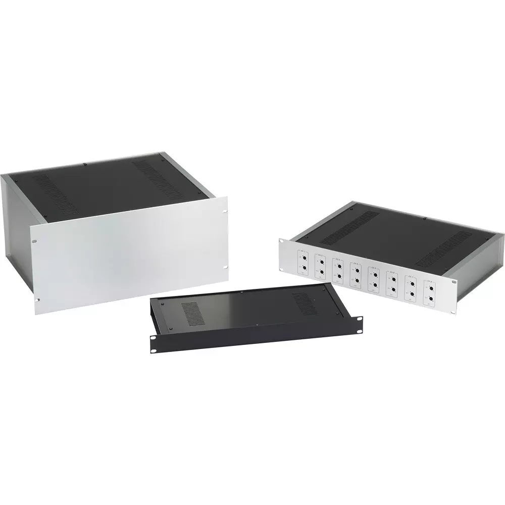 TAKACHI ER Series Eia Rack Case 132.5x260x482.6 mm Dimension, ER133-26S