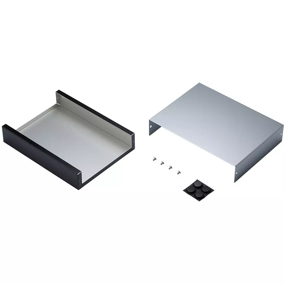 takachi-thin-aluminum-case-ym18-4-13