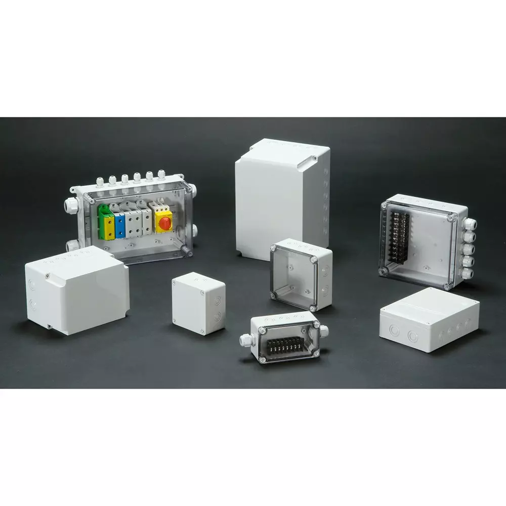 takachi-waterproof-box-with-knockout-spcm181810g