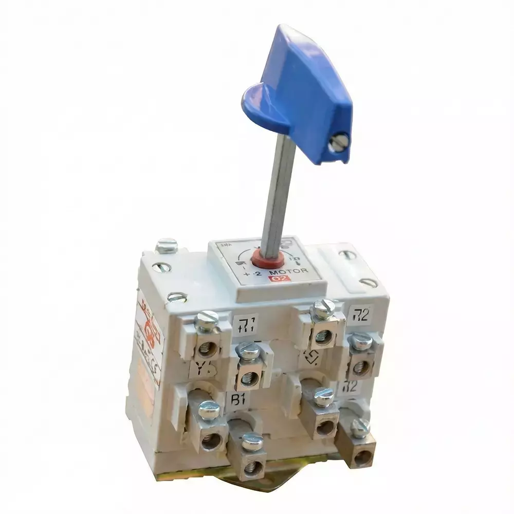 elcon-on-load-changeover-switch-csh-type-32-amp-4-pole-csh4032s