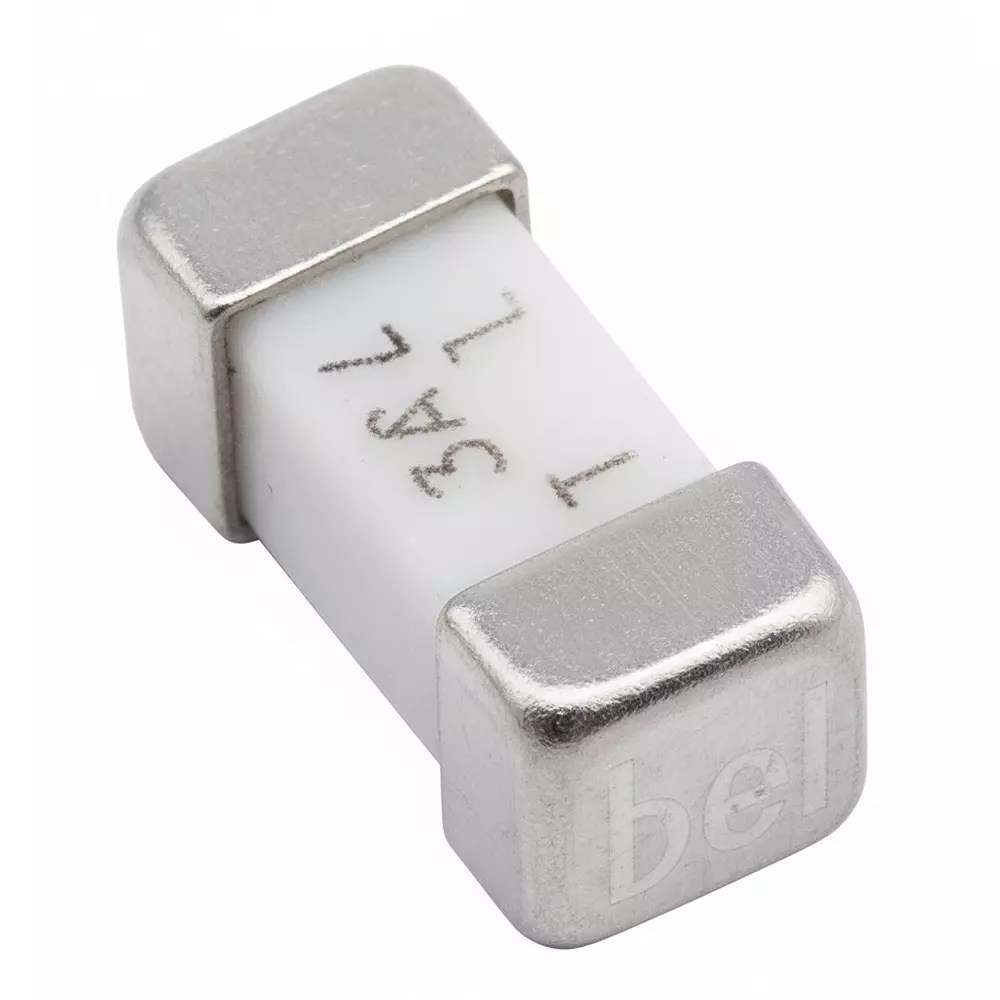 BEL FUSE SMD Fuses 7 A 125 VAC & 125 VDC 2410, 0679L7000-05